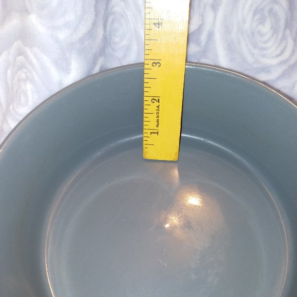 Dog bowl NWT Target Note: there is a chip on this dog bowl Boots & Barkley Stone - Picture 3 of 9